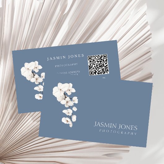 Moderne Stofblauwe Witte Orchidee QR Code Bloem Visitekaartje