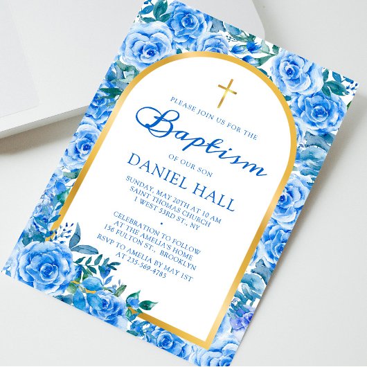 Moderne stoffige blauwe jongen doop kaart