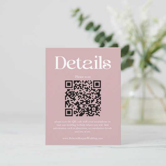 Moderne stoffige Roos bruiloft details QR code Informatiekaartje (Staand voorkant)