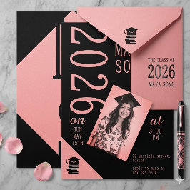 Moderne Stout Roze Zwart Foto Afstudeer Uitnodigin Kaart