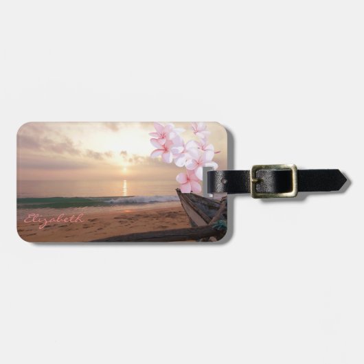 Moderne Strand, Zonsondergang, Plumeria Bagagelabel (Voorkant horizontaal)