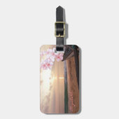 Moderne Strand, Zonsondergang, Plumeria Bagagelabel (Voorkant verticaal)