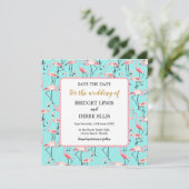 Moderne strandbruiloft roze blauwe flamingo save the date (Staand voorkant)
