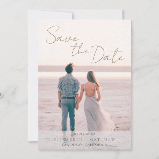 Moderne strandbruiloft 'Save the Date' Kaart (Voorkant)