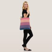 Moderne Strepen met Monogram Tote Bag (Op model)