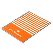 Moderne strepen met Upscale Heart Monogram Sinaasa Notitieboek (Linkerzijde)