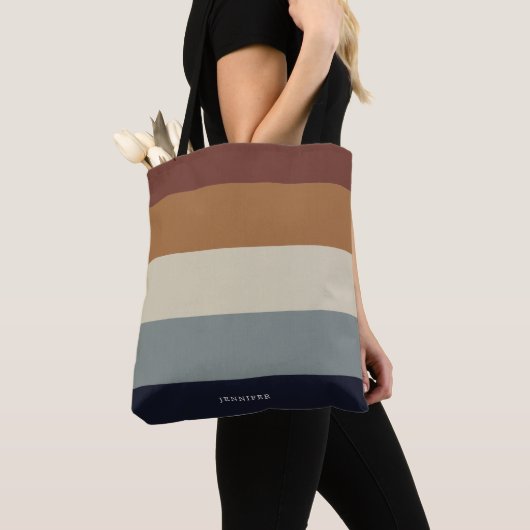Moderne stripes met monogram Aarde Tote Bag (Dichtbij)