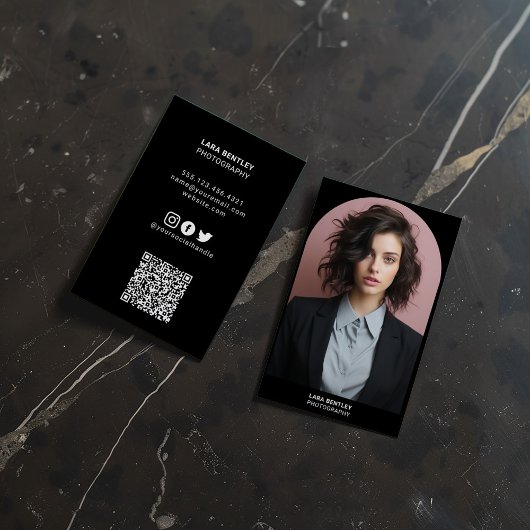 Moderne stylist foto sociale media met QR-code Visitekaartje
