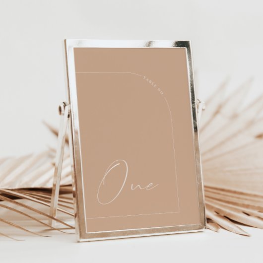 Moderne Tan Calligraphy One Table Number Kaart