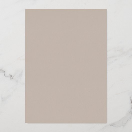 Moderne Taupe Beige Bold Minimalistische Bruiloft Folie Uitnodiging (Achterkant)