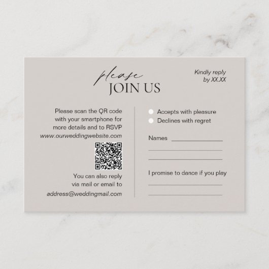 Moderne taupe bruiloft RSVP kaart met QR code (Voorkant)