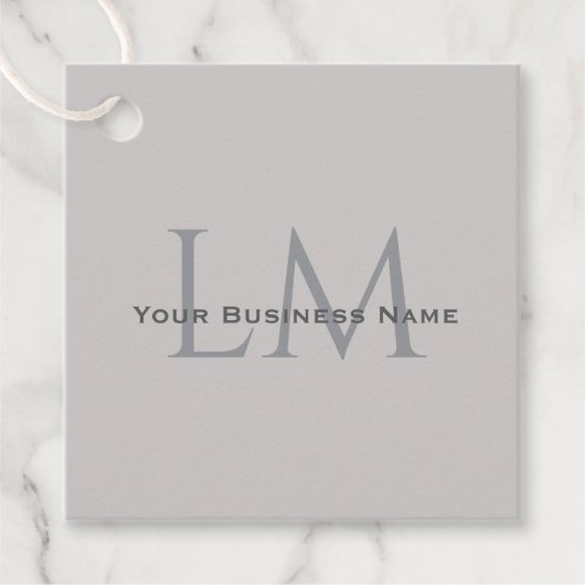 Moderne Taupegrijze Monogram branding Bedankjes Labels (Voorkant)