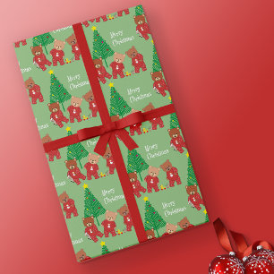 Moderne teddyberen in kerstpyjama met boom cadeaupapier