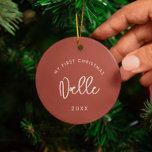 Moderne Terracotta Baby's Eerste Kerstfoto Keramisch Ornament<br><div class="desc">Mijn eerste kerst: Baby's mijlpaal ornament met een foto,  met een moderne typografie en een teracotta achtergrond.</div>