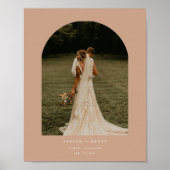 Moderne Terracotta Foto Boog Bruidspaar Poster (Voorkant)