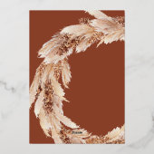 Moderne terracotta pampas folie uitnodiging (Achterkant)