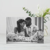 Moderne tijdloze minimalistische trouwfoto bedankkaart (Staand voorkant)