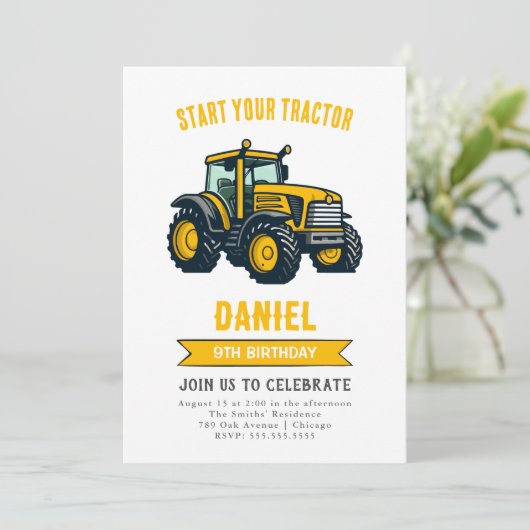 Moderne Tractor Verjaardagsfeestuitnodiging Kaart (Staand voorkant)