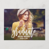 Moderne Trendy Borstel Script Foto Graduation Part Uitnodiging Briefkaart (Voorkant)