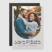 Moderne trendy gebogen foto sla de datum op magnetische uitnodiging (Voorkant / Achterkant)