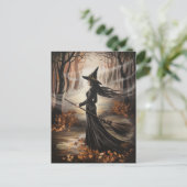 Moderne trendy Halloween-heks in bos Briefkaart (Staand voorkant)