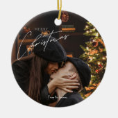 Moderne trendy kerst | Romantisch paar foto Keramisch Ornament (Voorkant)