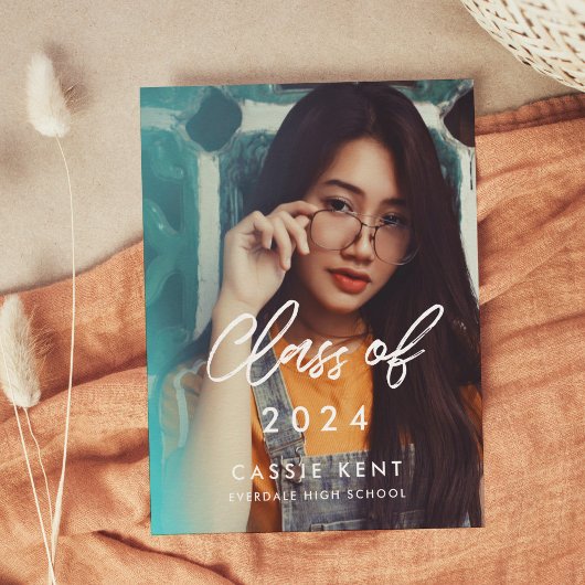 Moderne trendy Klasse van 2024 Foto afstuderen Briefkaart