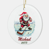 Moderne trendy Santa spelen ijshockey aangepaste n Keramisch Ornament (Links)