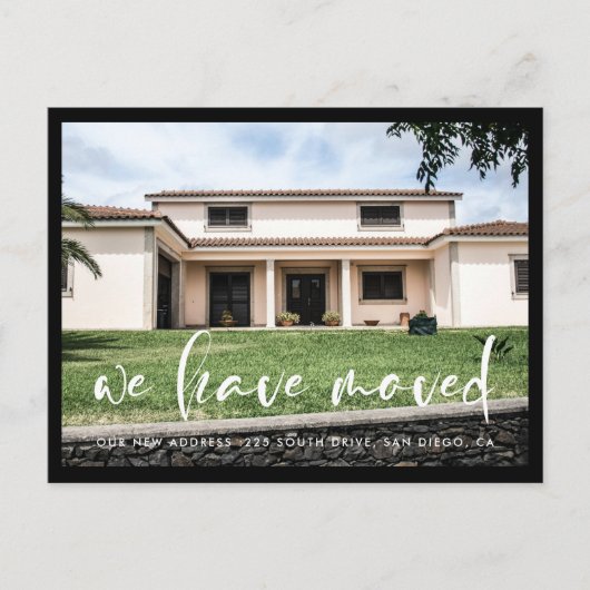 Moderne trendy typografie We zijn verhuisd Briefkaart (Voorkant)