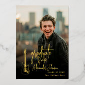 Moderne Trendy Verticale Foto Afstuderen Party Gou Folie Uitnodiging (Voorkant)