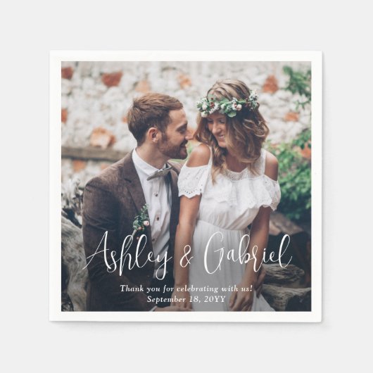 Moderne trendy witte script foto overlay bruiloft servet (Voorkant)