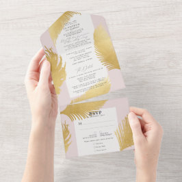 Moderne Tropische goudpalm zacht roze bruiloft All In One Uitnodiging