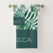 Moderne tropische groene monogram handdoekset bad handdoek (Insitu)