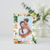 Moderne tropische koraal bloemfoto Save the Date Briefkaart (Staand voorkant)