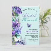 Moderne tropische paarse bloemenbruidsbrunch kaart (Staand voorkant)