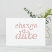 Moderne Trouwdatum Wijzigen Roze Uitgesteld Aankondiging (Staand voorkant)