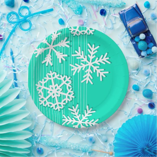 Moderne turkooizen en sneeuwvlokken met witte kers papieren bordje (Feest)