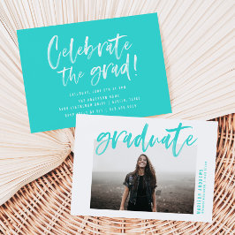 Moderne Turquoise Geborstelde Script Afstudeerfees Kaart