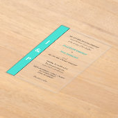 Moderne Turquoise Monogram Bruid en Bruidegom Acryl Uitnodigingen (Laagn)