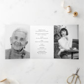 Moderne twee foto begrafenis orde van dienst drieluik uitnodiging (Binnen)