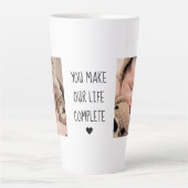 Moderne twee foto | U maakt ons leven compleet Latte Mok (Voorkant)