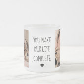 Moderne twee foto | U maakt ons leven compleet Matglas Koffiemok (Center)