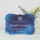 Moderne Typografie Blue Waterverf Bat Mitzvah Kaart (Staand voorkant)