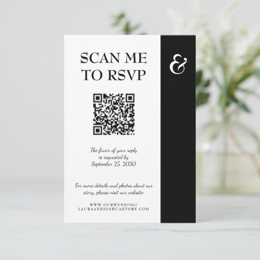 Moderne typografie bruiloft QR CODE RSVP Kaartje (Staand voorkant)