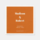 Moderne Typografie Burnt Sinaasappel Wedding Hasht Servet (Voorkant)