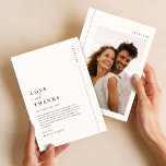Moderne Typografie Eenvoudige foto bruiloft Bedankkaart<br><div class="desc">Druk uw dankbaarheid uit met onze Moderne Typografie Eenvoudige Foto Bruiloft Dank u Kaart. Deze elegante kaarten zijn voorzien van een eenvoudig, modern design met een boodschap en een persoonlijke foto. Perfect voor het bedanken van familie en vrienden. Ideaal voor bestemmingsbruiloften en -vrijgezellenfeesten, ze bieden een stijlvolle manier om uw...</div>