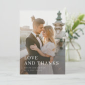 Moderne Typografie Eenvoudige Overlay Foto Bruilof Bedankkaart (Staand voorkant)