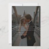 Moderne Typografie Eenvoudige Overlay Foto Bruilof Bedankkaart (Achterkant)
