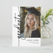Moderne typografie foto afstudeerkaart aankondiging (Staand voorkant)