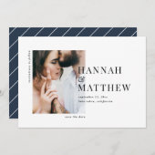 Moderne typografie foto bruiloft save the date (Voorkant / Achterkant)